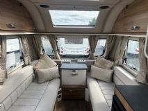 2022 SWIFT SUNRISE 580 3.jpg